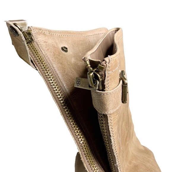 𝅺ARTURO Chiang  brown riding boots with buckled adornment. Size 6.5 - Picture 6 of 8